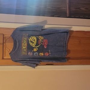 Three Large men's gaming t-shirts